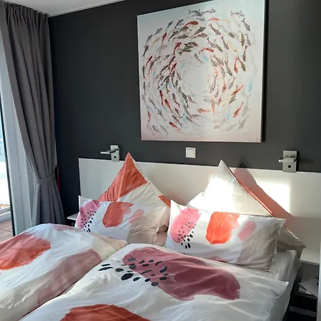 Hausboot Floating Haus Ankerplatz 7 In 펜션 *