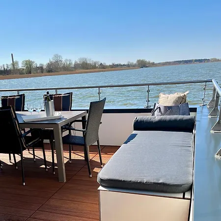 Hausboot Floating Haus Ankerplatz 7 In 펜션